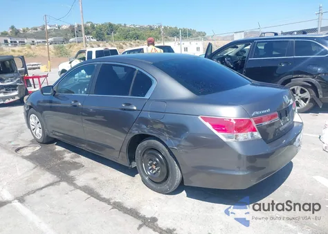 2011 Honda Accord 2.4 Lx z USA, uszkodzony, nr VIN 1HGCP2F34BA136779